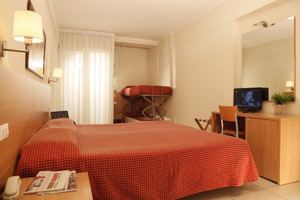 Hotel Majorca Sul Mare In Centro A Ριτσιόνε Εξωτερικό φωτογραφία