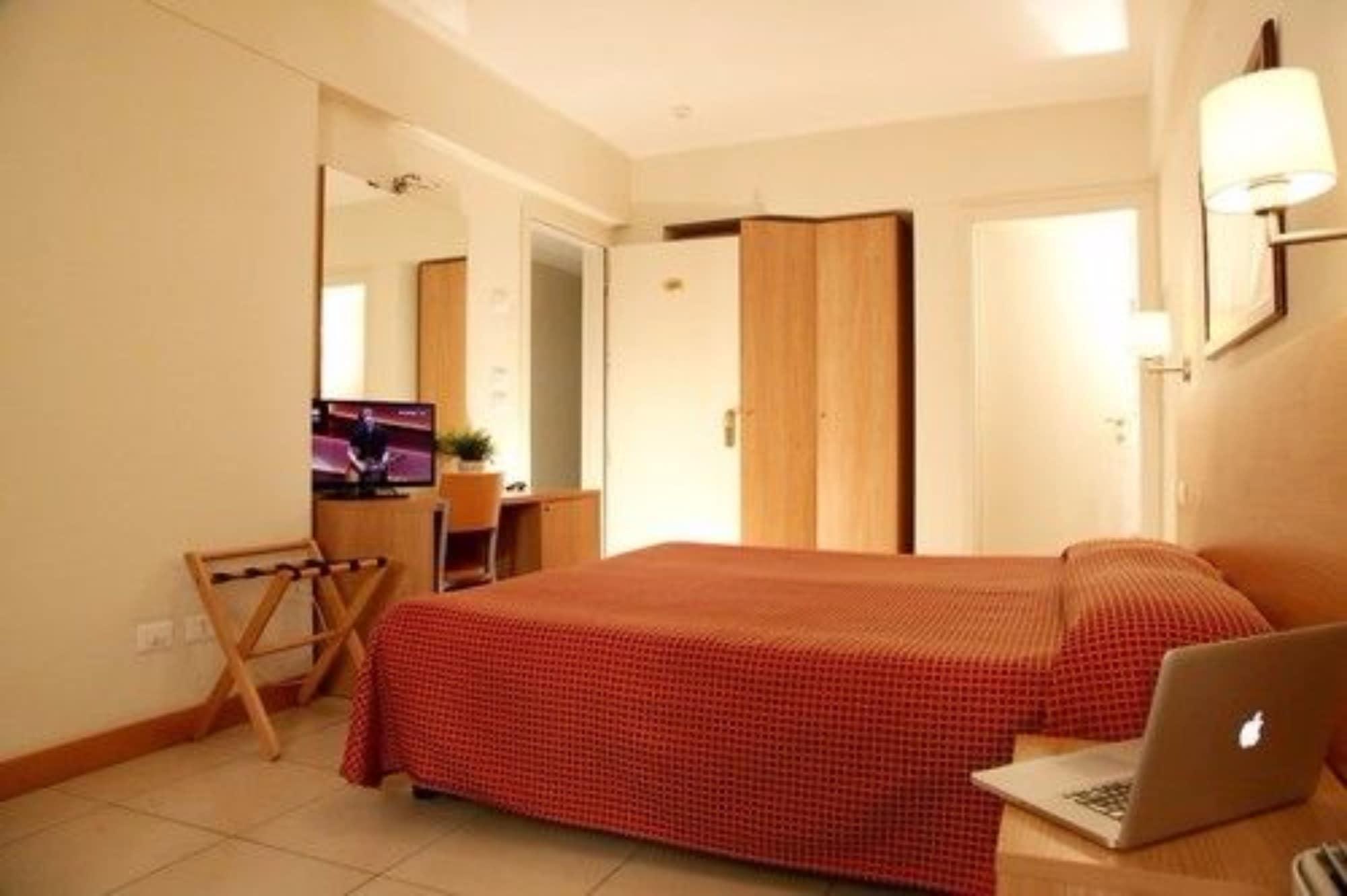 Hotel Majorca Sul Mare In Centro A Ριτσιόνε Εξωτερικό φωτογραφία